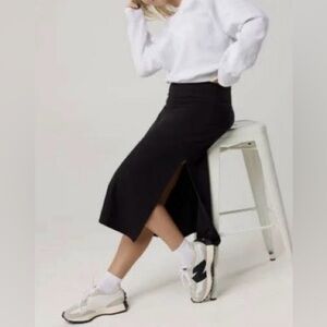 Aerie Offline Real Me XTRA Ribbed Stretch Black Midi Skirt Size S